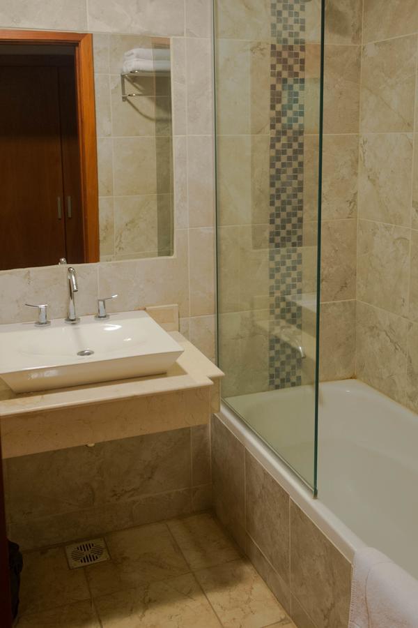 Colon Center Hotel Ngoại thất bức ảnh